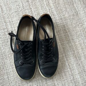 Ecco sneakers - size 40